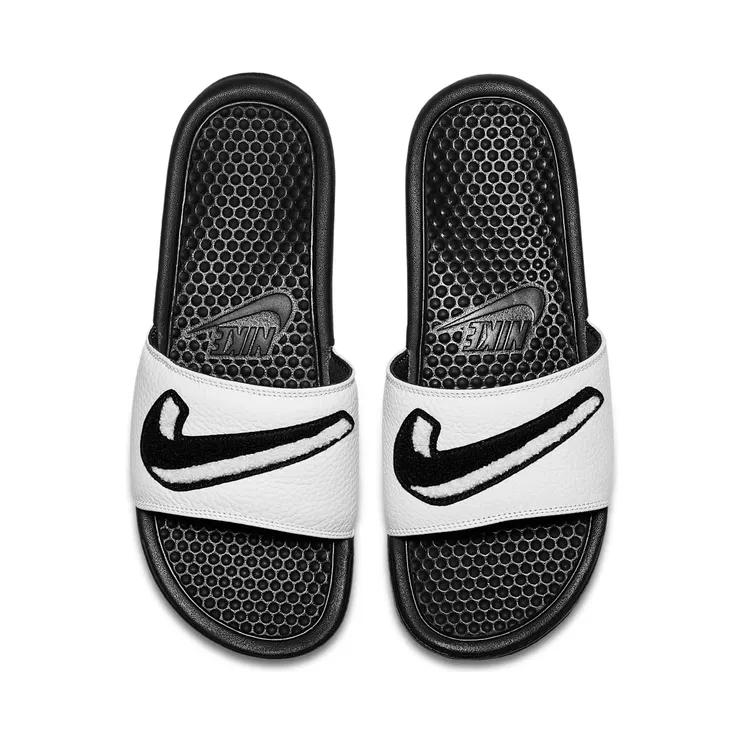 Nike Benassi JDI Chenille Slides “Black / Summit White” (AO2805-001)