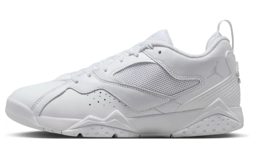 Jordan MVP HQ3950-104