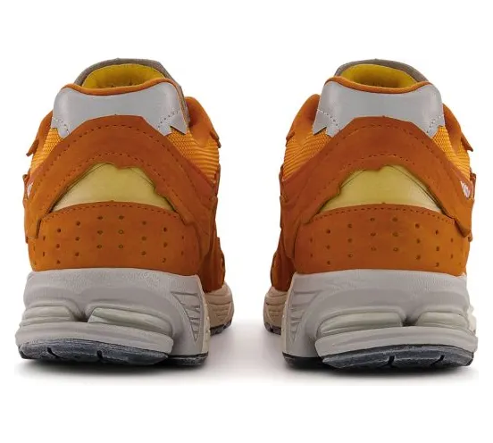 new-balance-2002r M2002RDE