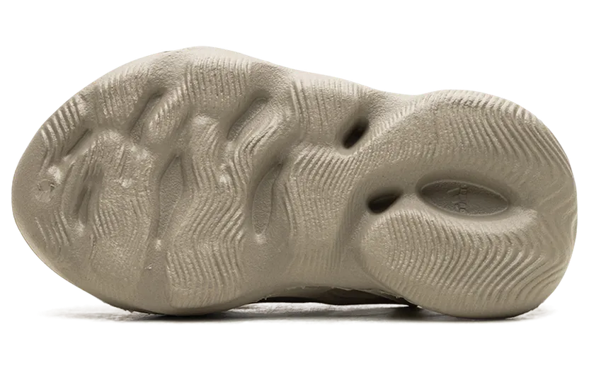 yeezy-foam-runner HP5336