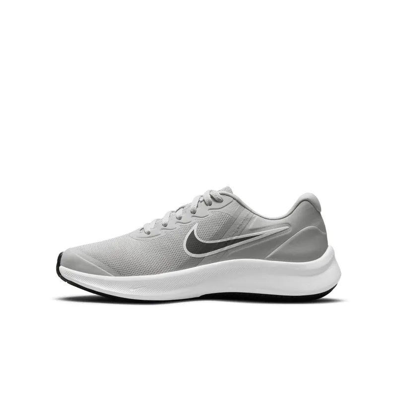 Nike Star Runner 3 Older Kids’ Road Running Grey 50% Sustainable Materials (DA2776-005)