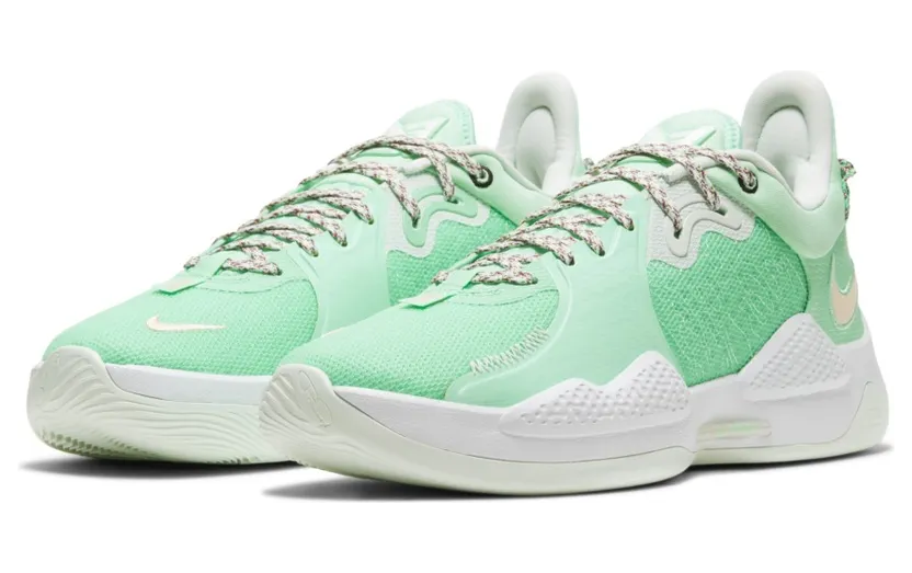 PG 5’Play for the Future’Basketbalschoen Groen (CW3143-300)