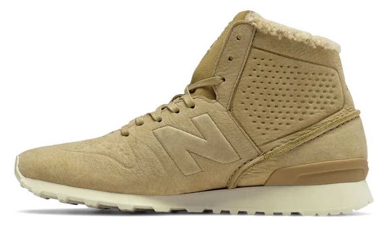 New Balance 696 Beige (WH696DA)