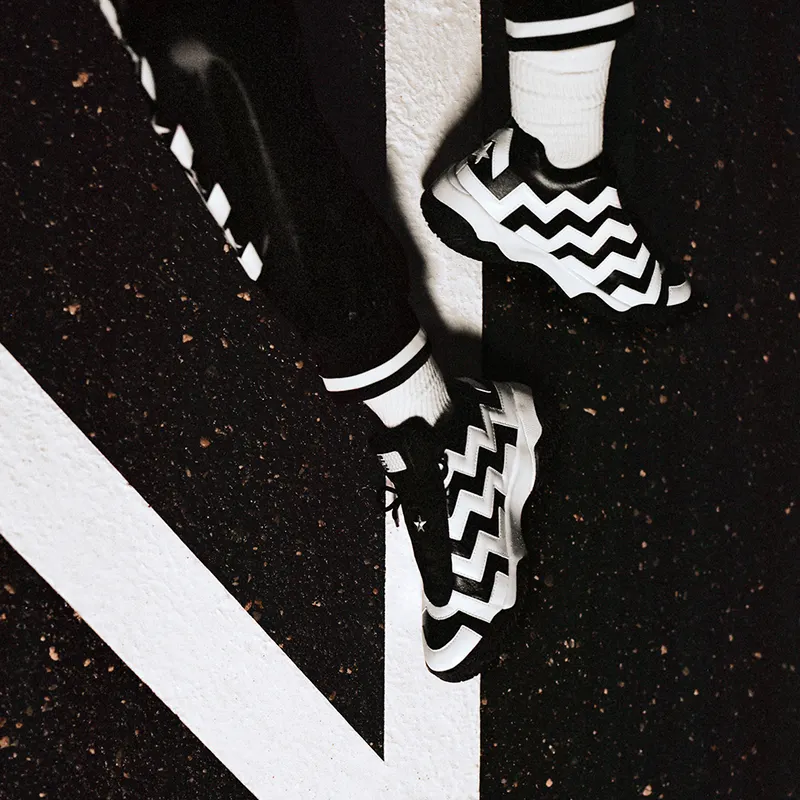 Converse VLTG Mid Black White Black (W) Black/White/Black (565061C)
