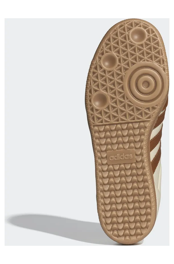 adidas Samba OG “Wonder White Dusky Bronze”: fluweel in aardetinten (2)