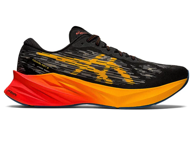 Asics NOVABLAST 3 Black/Amber (1011B458.001)