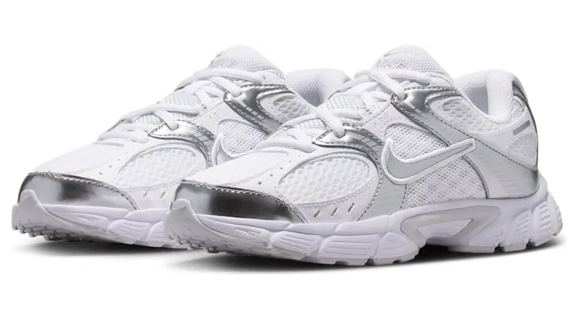 nike-v5-rnr HQ6411-103