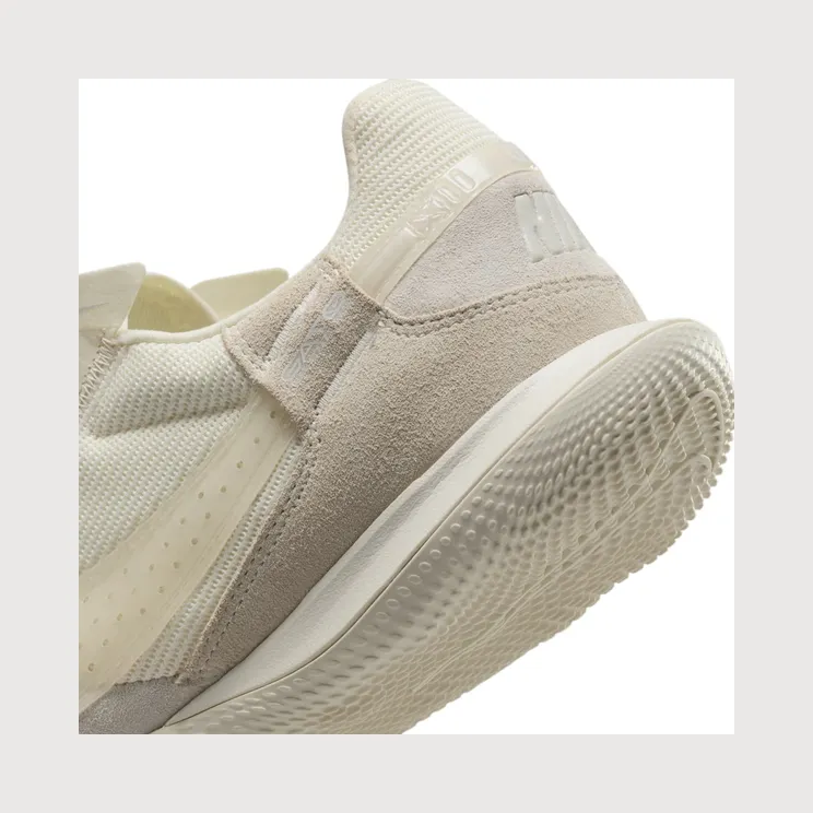nike-streetgato DC8466-101
