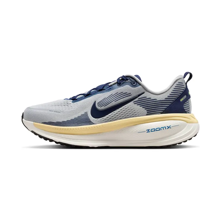 Nike Vomero 18 “Wolf Grey / Pewter / Sail / Midnight Navy” (IR1812-012)