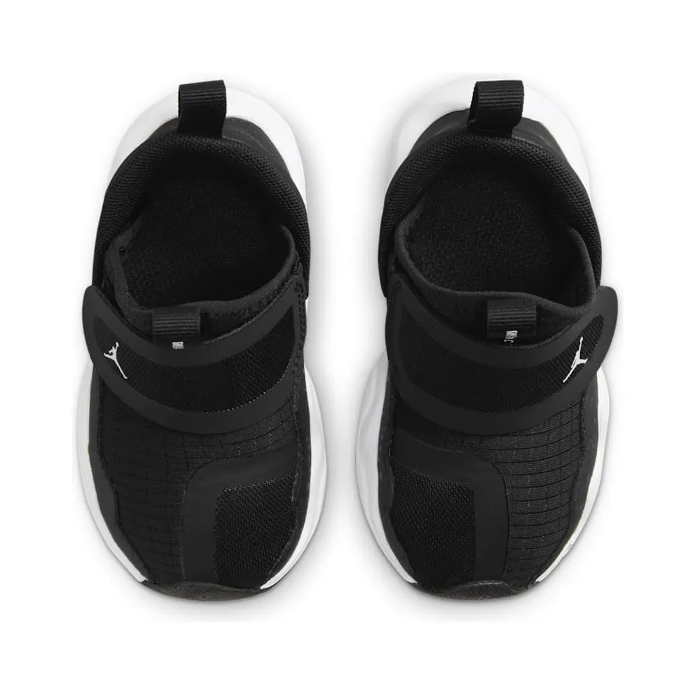 Jordan 23/7 Black White (DQ9294-001)