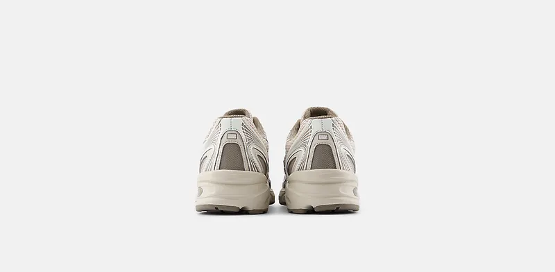 New Balance 740 “Dockside”: degelijk buiten de schijnwerpers (6)
