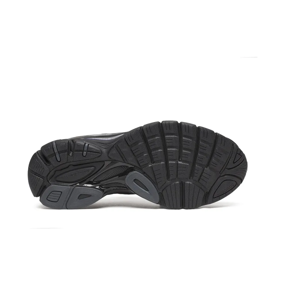 SAUCONY ProGrid Guide 7 “Black / Silver” (S70936-16)