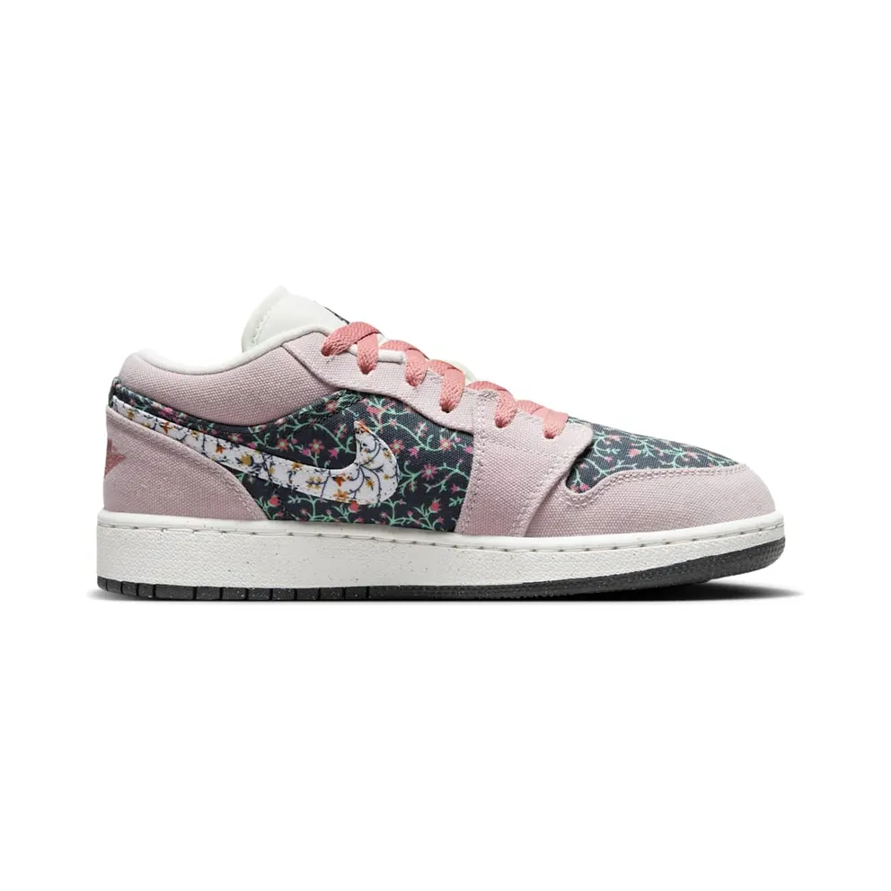 Jordan 1 Low SE Floral (FJ3445-001)