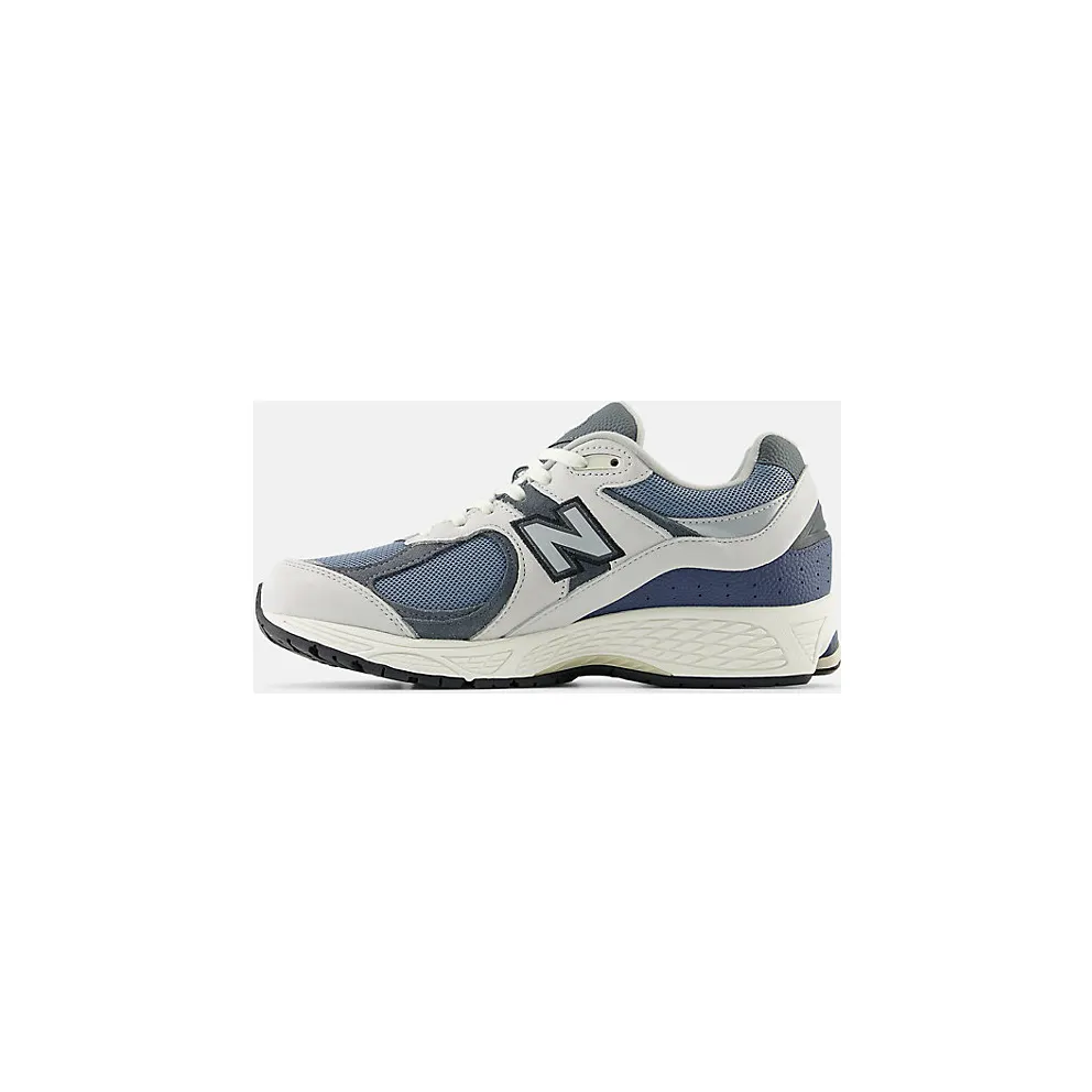 New Balance 2002R “atmos – Cybernetics Blue” (M2002RAN)
