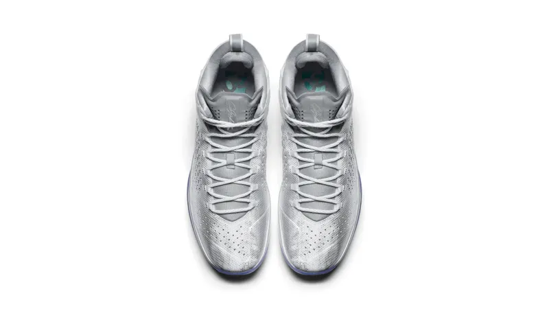 Jordan Melo M11 All-Star (2015) White/Pure Platinum-Metallic Silver (716639-106)