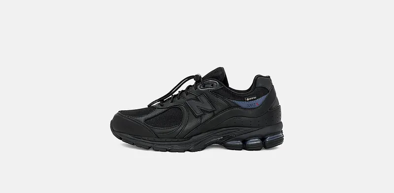 New Balance 2002R Gore-Tex JJJJound Black Storm (M2002RXW)