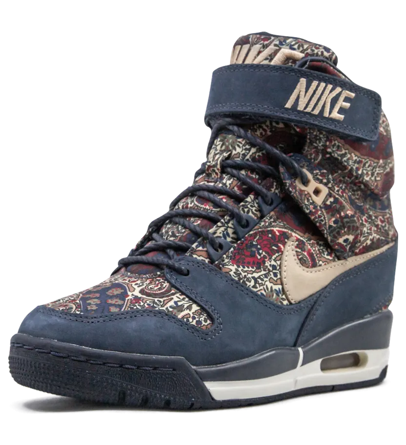 Nike Air Revolution 632181-402