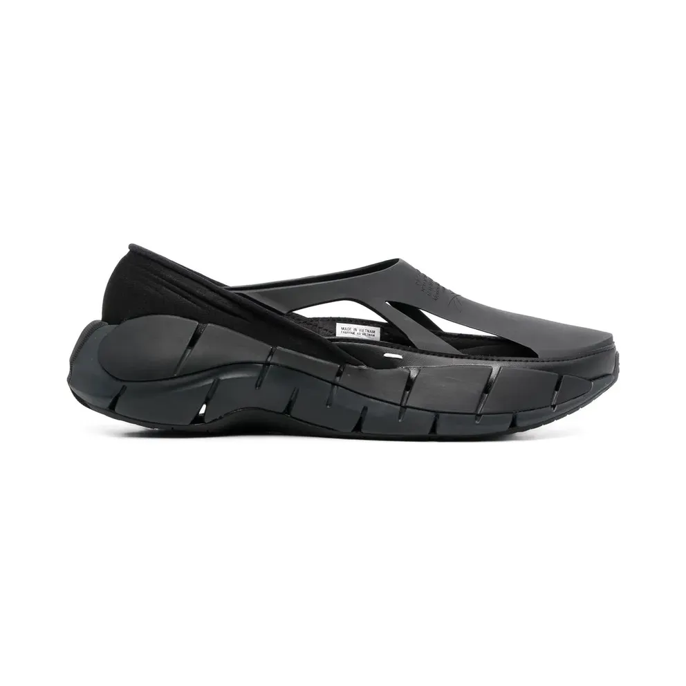 Maison Margiela x Reebok Croafer Project 0 slip-on – Black (S58WS0205)