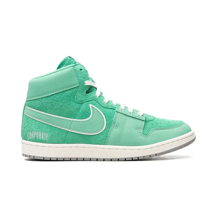 Jordan x Corporate Air Ship Light Menta “Green” (FJ2384)