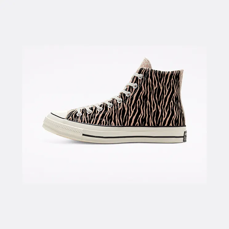 converse-chuck-taylor-all-star 167282C