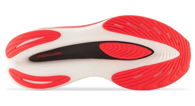 new-balance-sneaker MRCELNY3