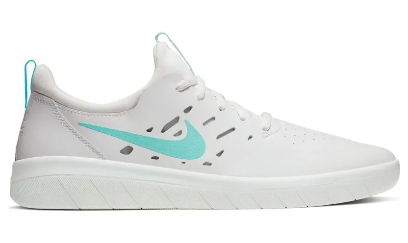 nike-free AA4272-103