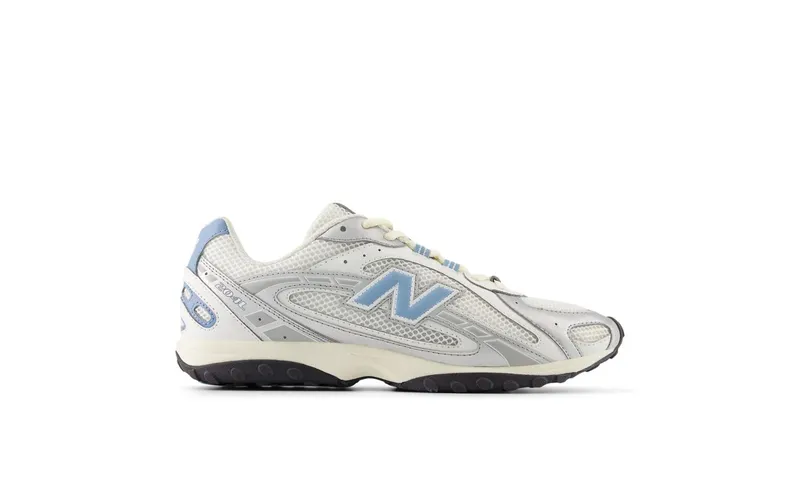 New Balance 204L “Silver Metallic / Sky” (U204LSWC)