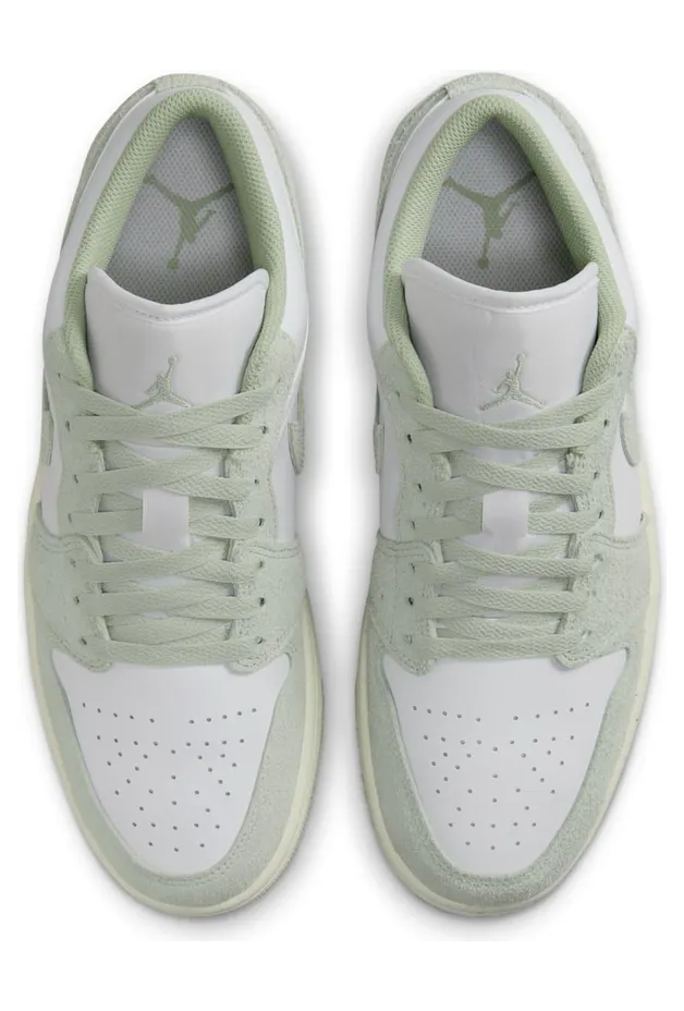 air-jordan-1 FN5214-131