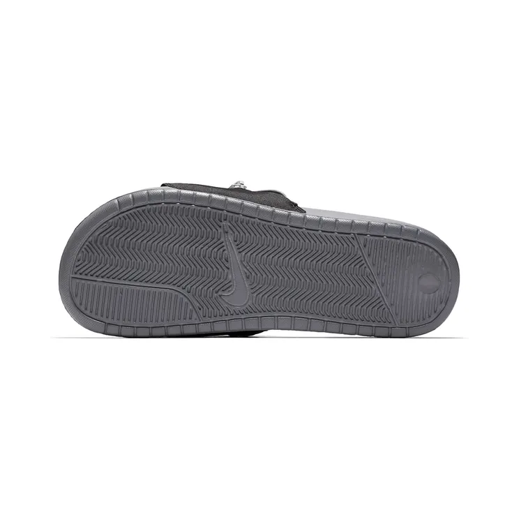 nike-benassi AO1037-001