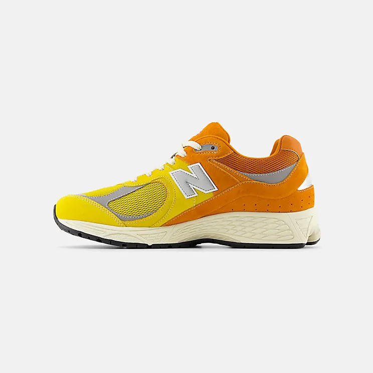 new-balance-2002r M2002RPA