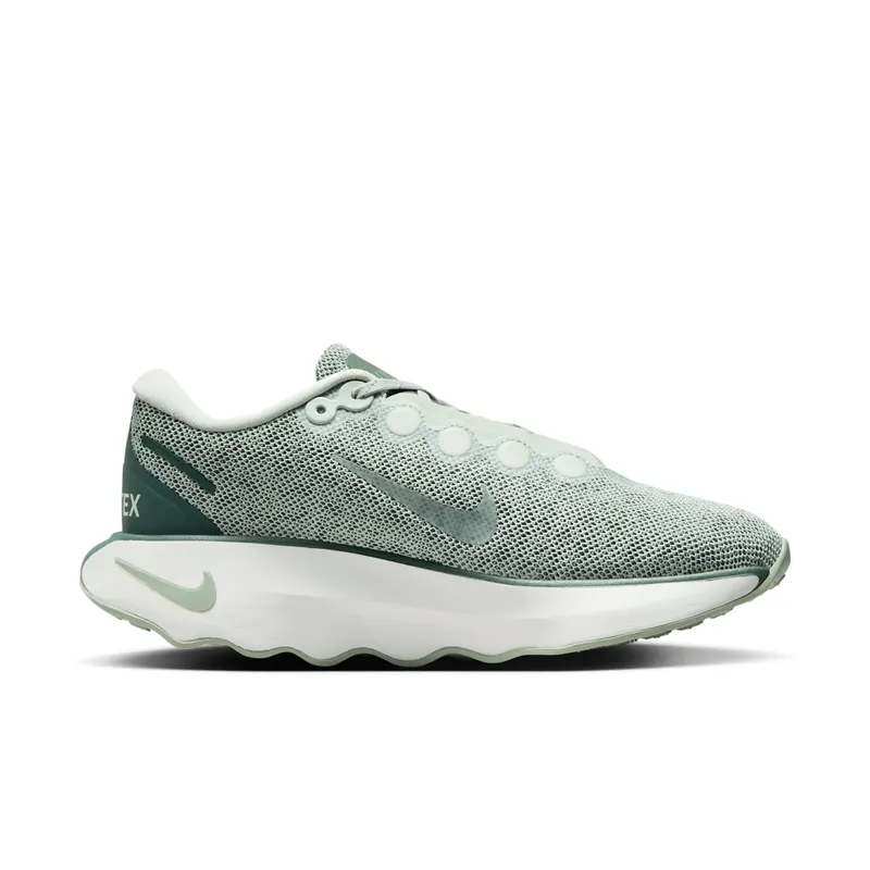 Nike Motiva Gore-Tex Light Silver Jade Horizon Vintage Green (HM0355-002)