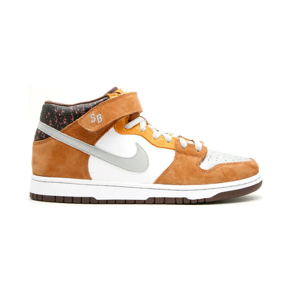 Nike SB Dunk Mid Fender Bass (314383-102)