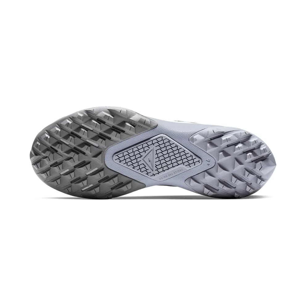 Nike Air Zoom Terra Kiger 5 “Black / Gunsmoke / Wolf Grey / Barely Grey” (AQ2220-001)