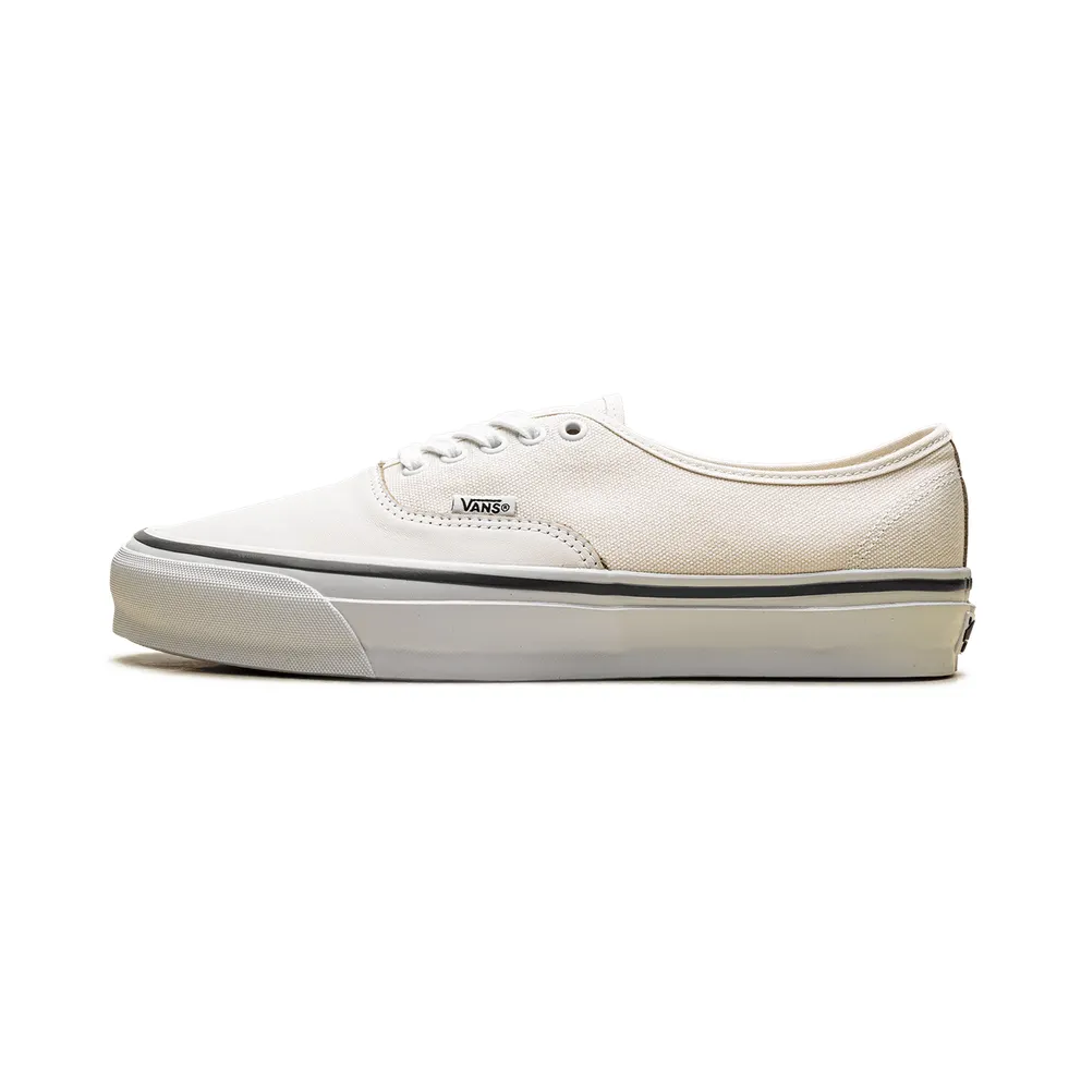 Vans OTW Authentic 44 Siped Vibram “Marshmallow White” (VN000Z3TCCZ)