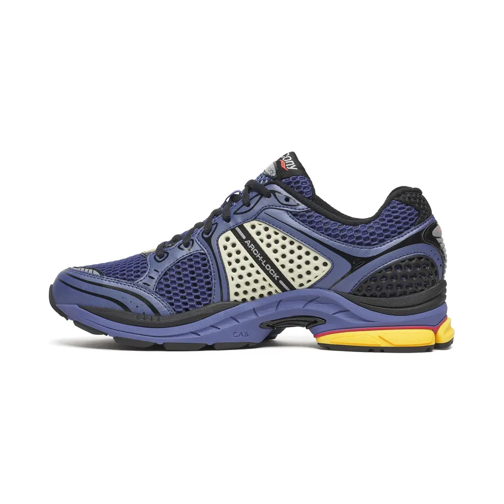 SAUCONY ProGrid Triumph 4 “Blue / Black” (S70704-18)