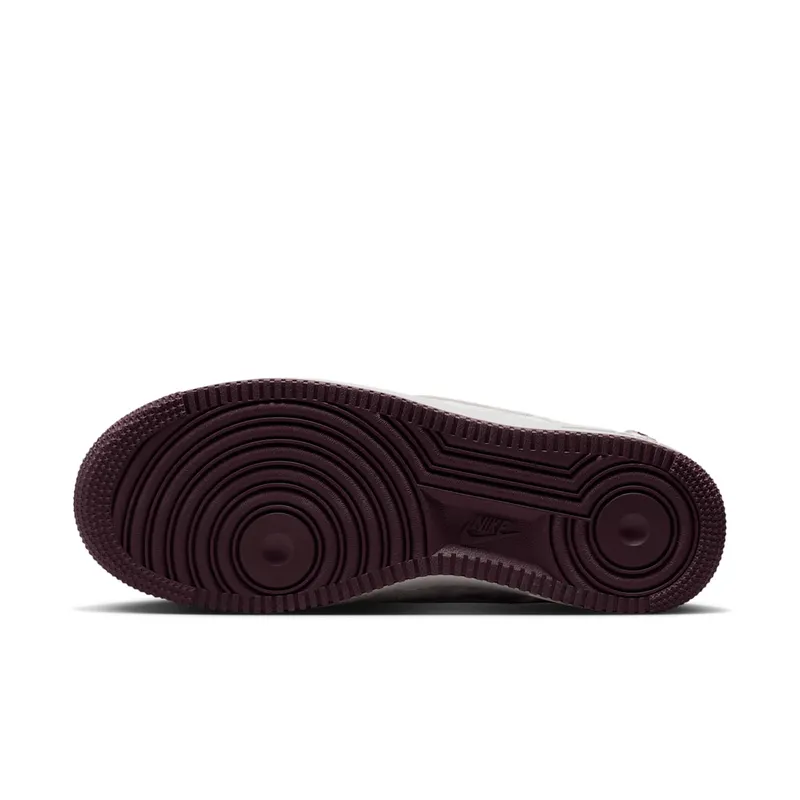 Nike Air Force 1 “Valentine’s Day (2026)” (IQ4937-161)
