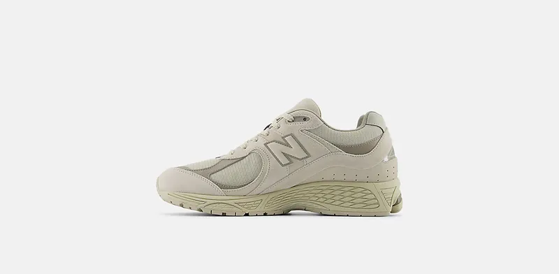 New Balance 2002R Timberwolf (U2002RBE)