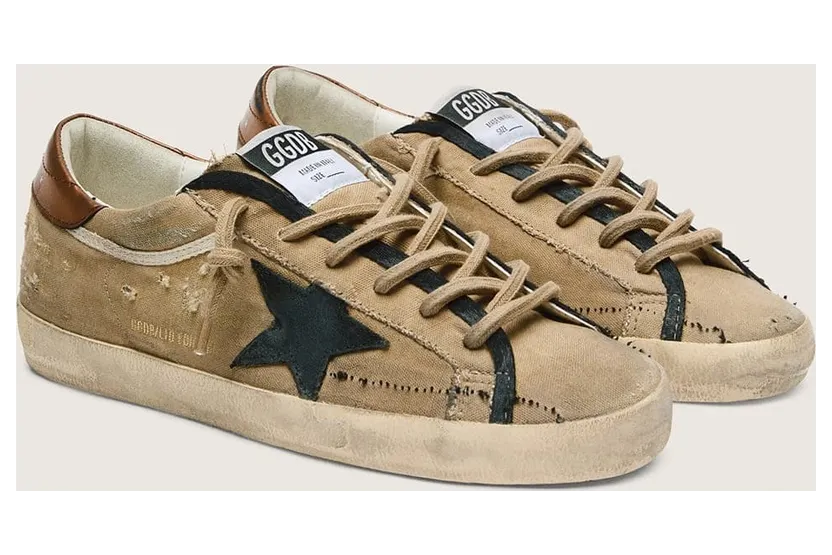 Golden Goose Super-Star Ltd In Beige Canvas With Black Leather Star (GWF00101.F008621.15965) (2)