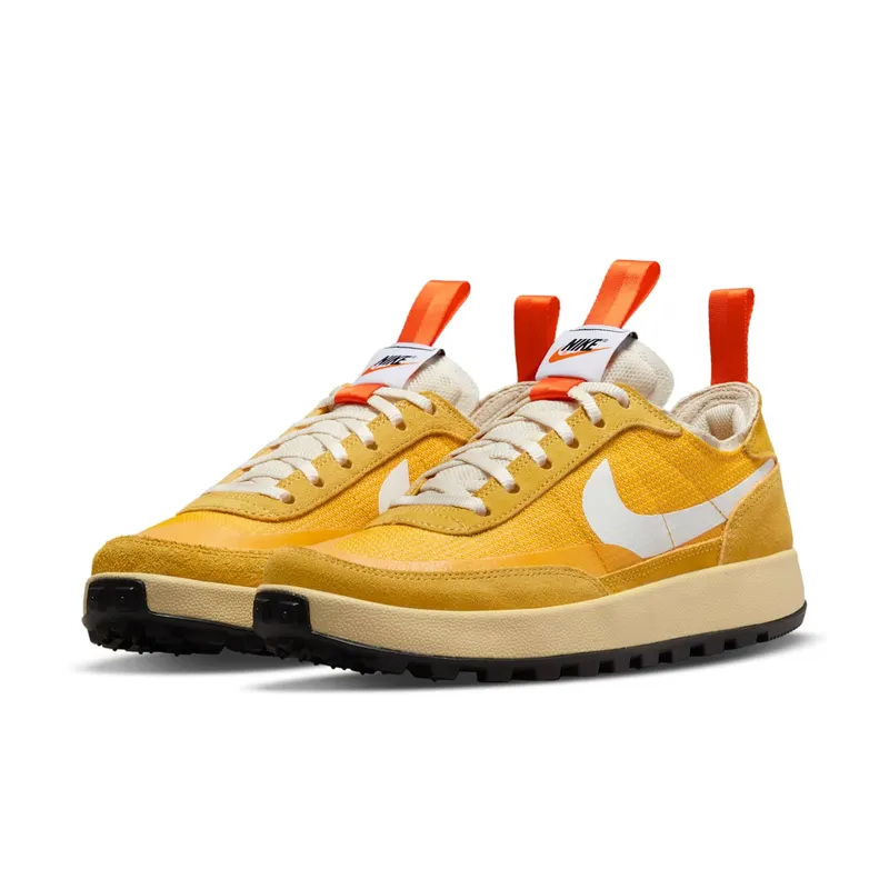 General Purpose Dark Sulfur/Light Cream/Team Orange/White (DA6672-700)