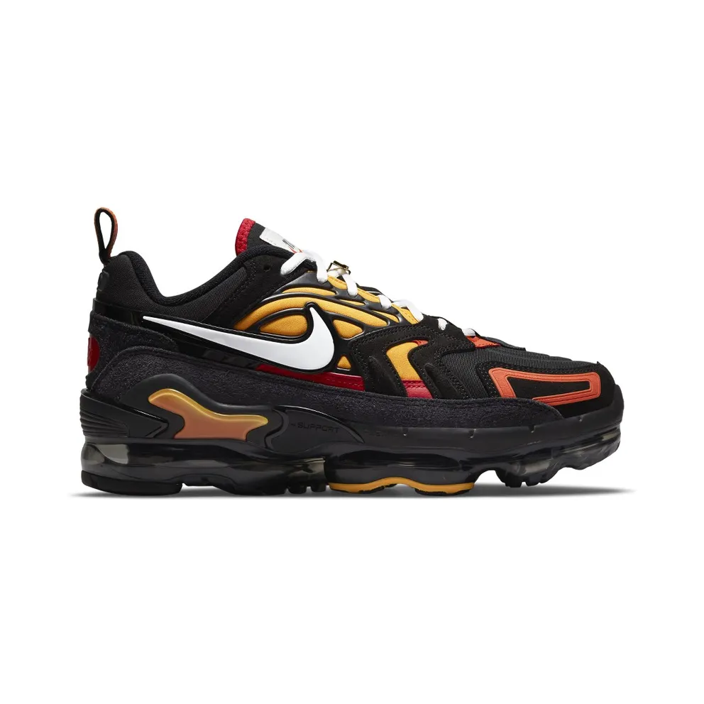 Nike Air VaporMax Evo First Use “Black / Orange / University Gold / White” (DB0159-001)