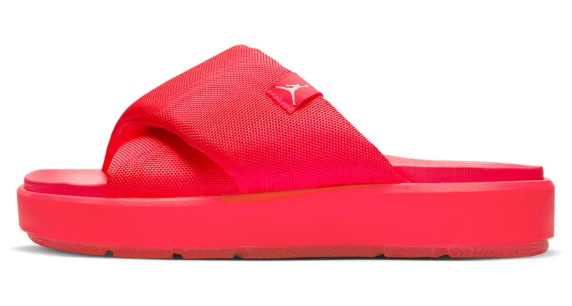 Jordan Sophia Slippers “Siren Red / White” (DD9277-616)