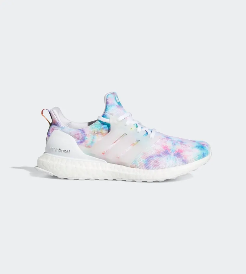 adidas ULTRABOOST 4.0 DNA SCHOENEN Cloud White / Cloud White / Rose Tone (GZ7098)