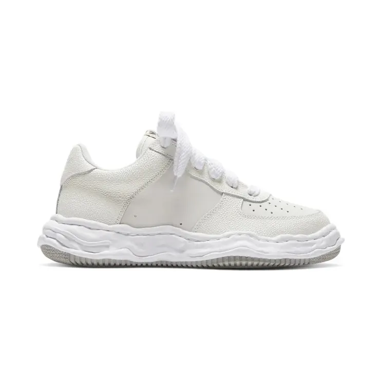Maison Mihara Yasuhiro Wayne OG Sole Embossed Leather Low White (A11FW712-WHITE)