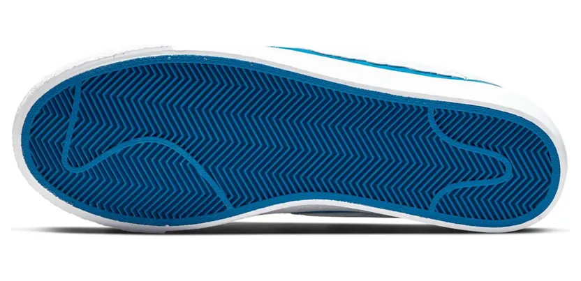 nike-zoom CT4594-400