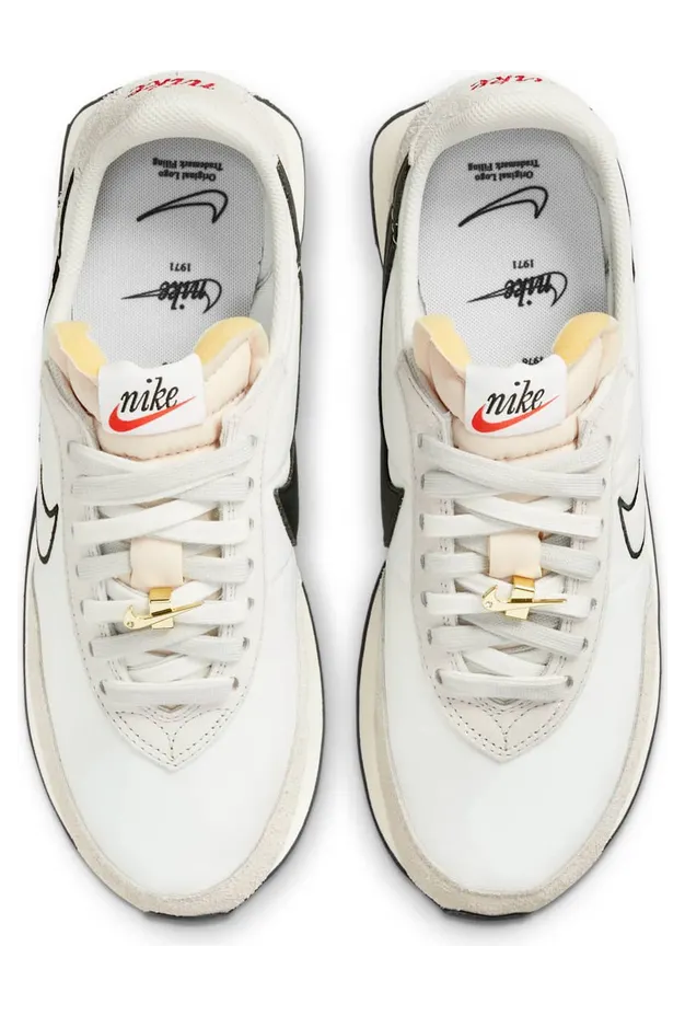 nike-waffle-trainer DH4390-100