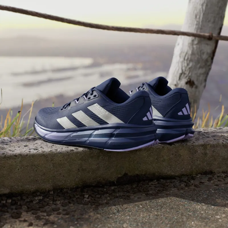 Adidas Questar 3 Running Shoes Tech Indigo / Silver Metallic / Glow Purple (JP6598)