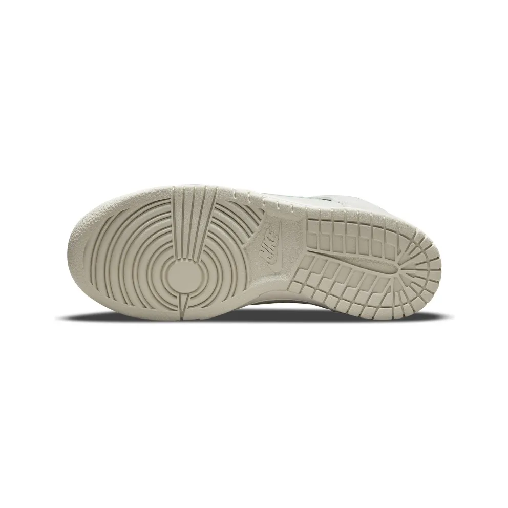 Nike Dunk High SE First Use Sail (GS) (DD0733-001)