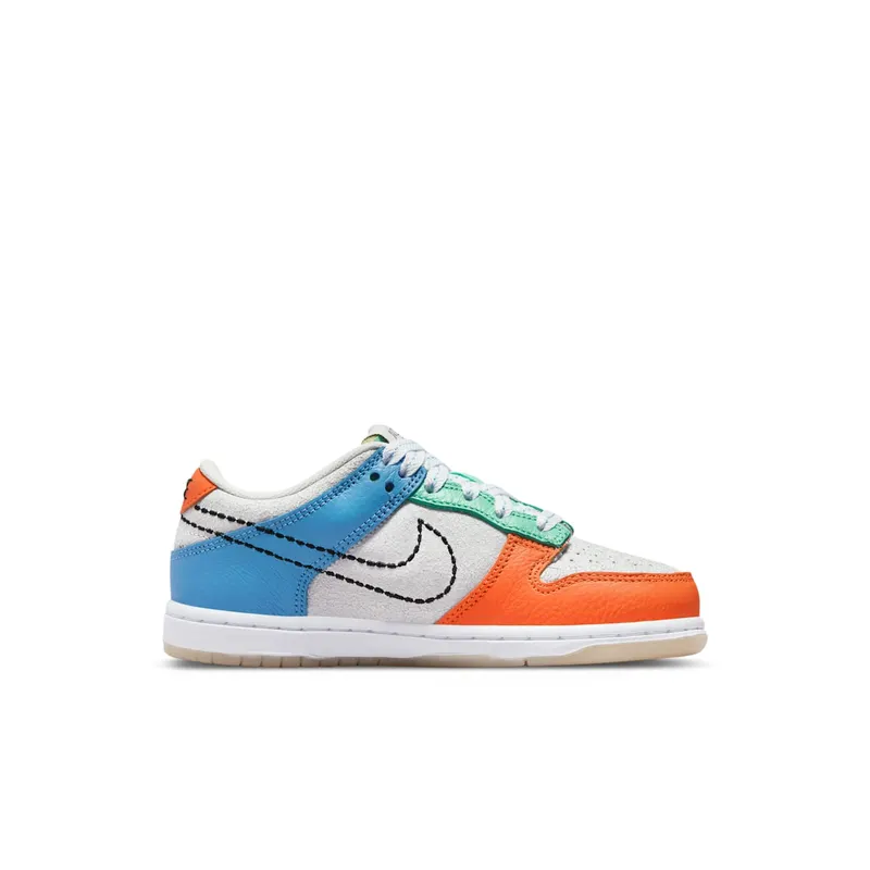 Dunk Low PS “Nike 101” (DX3364-100)