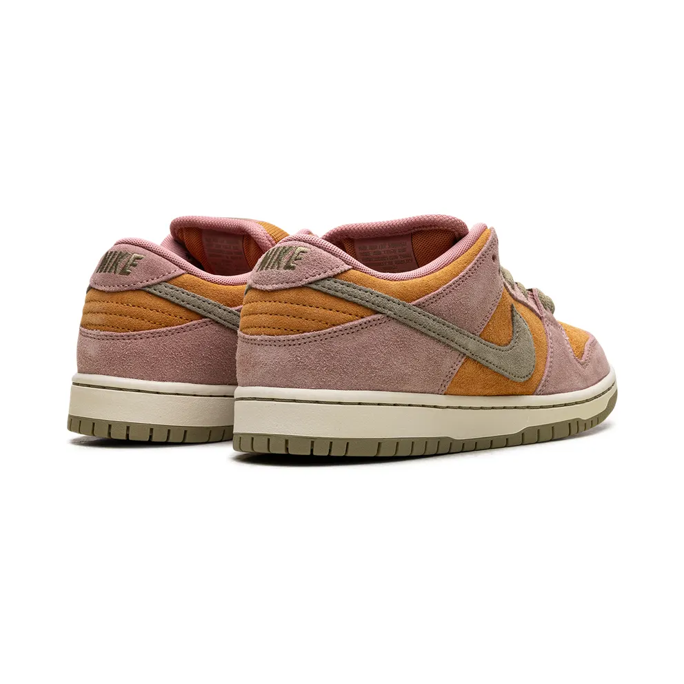 Nike SB Dunk Low “Red Stardust” (HJ4135-600)