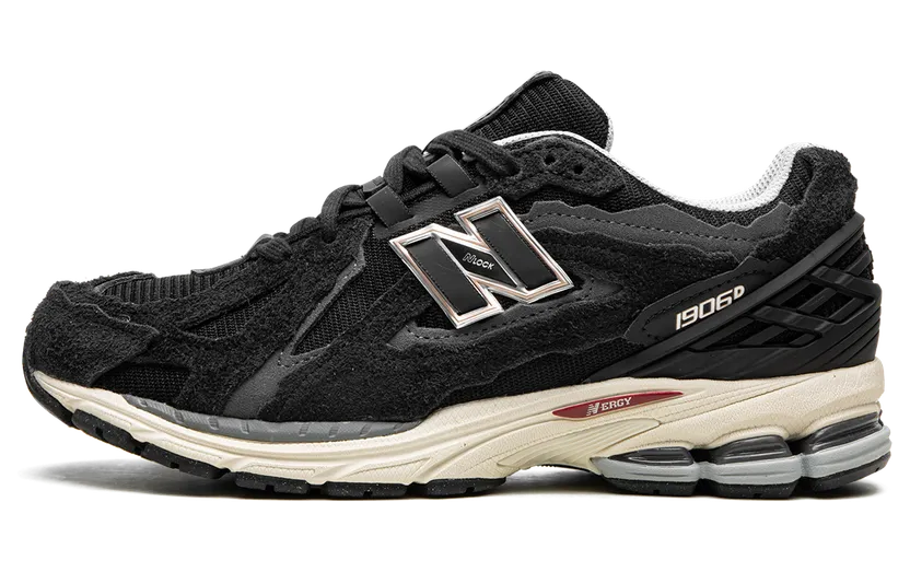 New Balance 1906R “Protection Pack – Black” (M1906DD)
